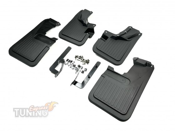 Фирменные брызговики на Ford Bronco