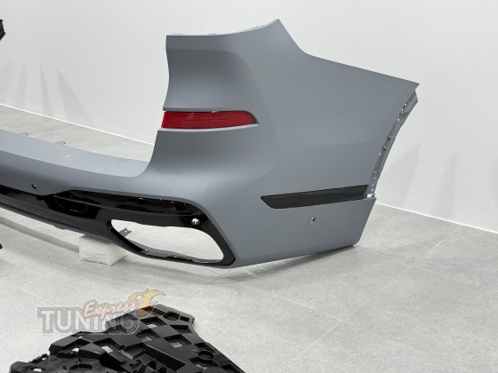 Фирменный тюнинг комплект M-paket обвес BMW X7 G07
