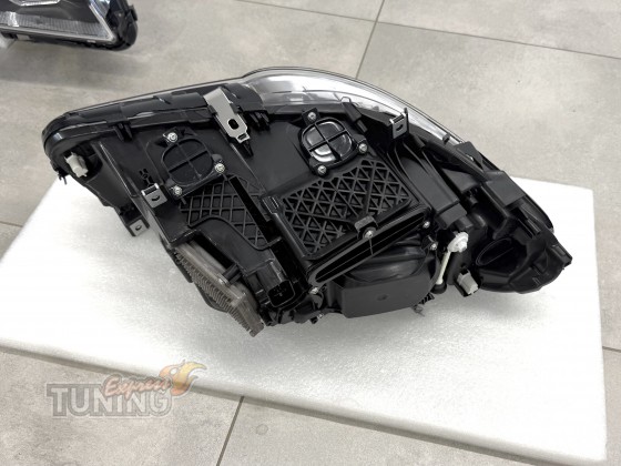 Фирменные фары BMW 5 F10 / F11 дорестайл LED