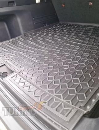 Резиновый коврик в багажник Мазда СХ-50