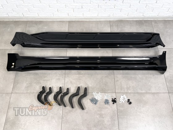 Оригинальные боковые пороги Toyota Land Cruiser 200