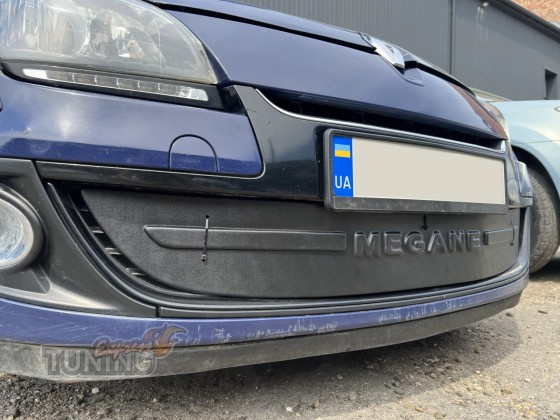 Зимняя накладка на решетку Renault Megane 3