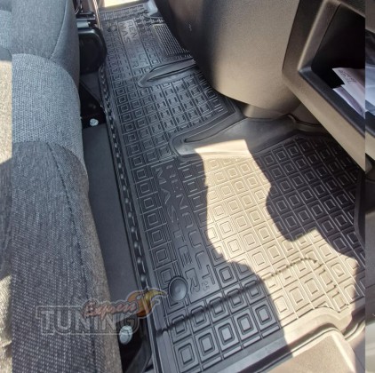 Резиновые ковры салона Renault Master 4 фото