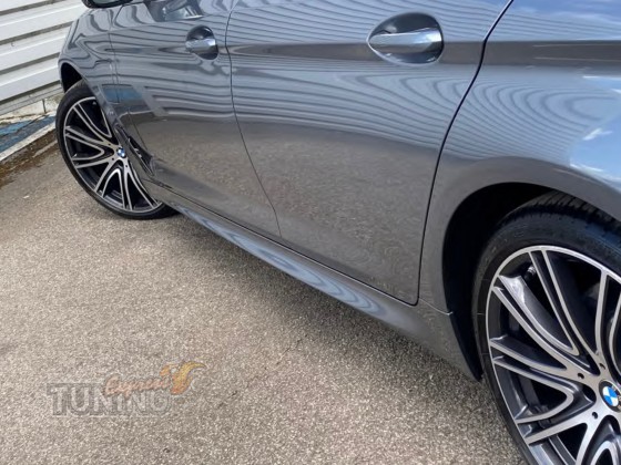 Оригинальные пороги на BMW 5 G30 G31