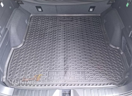 Kovrik-v-vagajnik-Subaru-Outback-7-2026