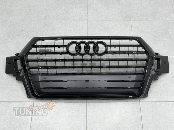 Решетка на Audi Q7 2 2015-2019 4M0853651Q FUQ