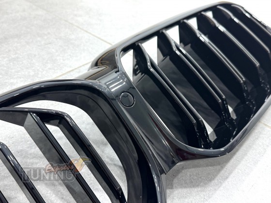 Купить решетку радиатора BMW 5 G30 / G31 ноздри 2020+ стиль M5 F