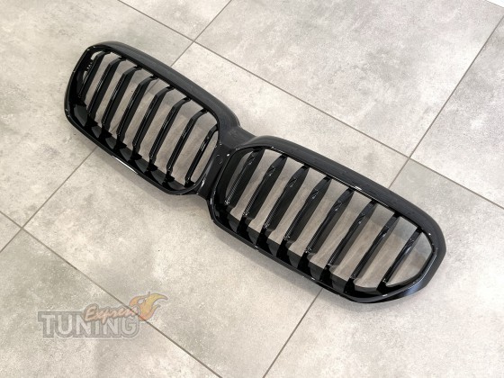 Оригинальные ноздри M-Tech для BMW 5 G30 / G31 2020+ черные