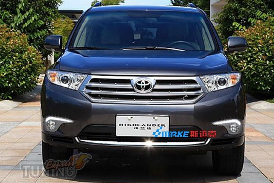 Дневные ходовые огни для Toyota Highlander 2 (ДРЛ с хромом на То