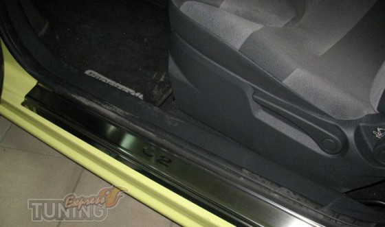 Накладки на пороги Ситроен С2 (защитные накладки Citroen C2)