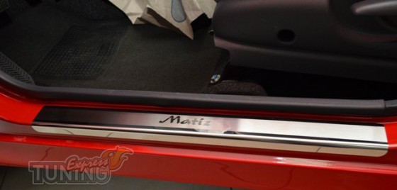Накладки на пороги Дэу Матиз (защитные пороги Daewoo Matiz)
