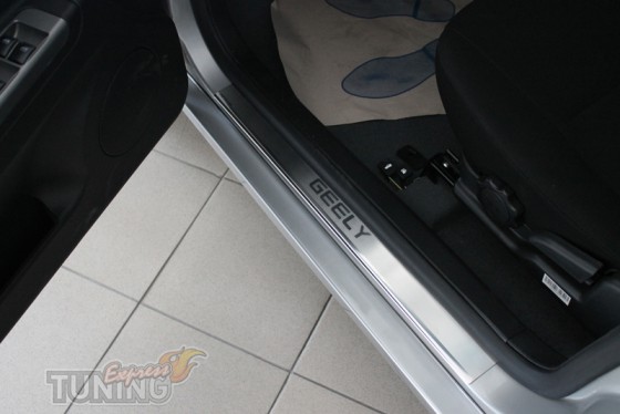 Накладки на пороги Джили СК 2 (защитные накладки Geely CK 2)