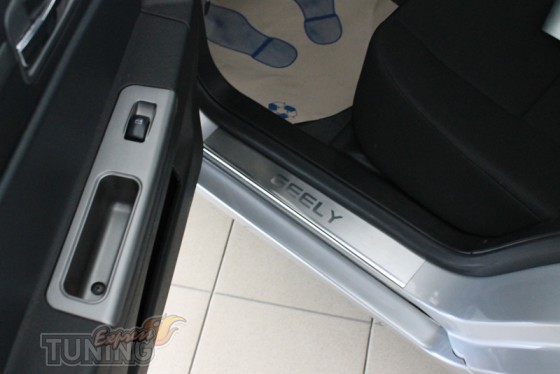 купить Накладки на пороги Джили СК 2 (защитные накладки Geely CK