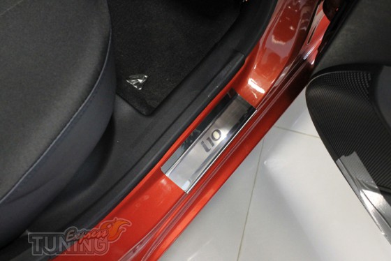 купить Накладки на пороги Хендай i10 (защитные накладки Hyundai 