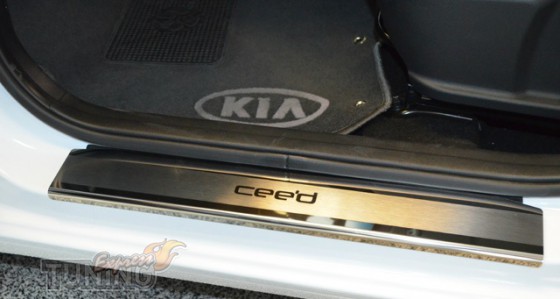 Накладки на пороги Киа Сид 2 5Д (защитные накладки Kia Ceed 2 5D