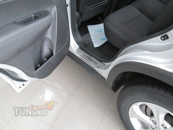 купить Накладки на пороги Киа Соренто 2 (защитные накладки Kia S
