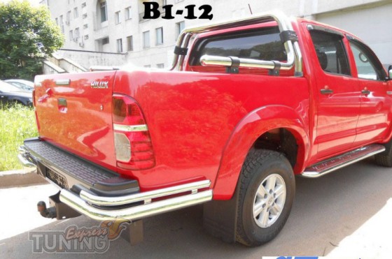 Двойные углы заднего бампера Toyota Hilux 7