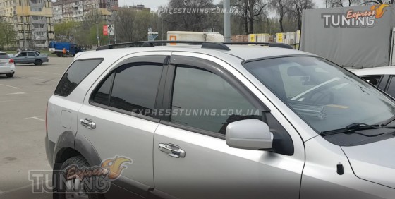 купить Ветровики Kia Sorento 1
