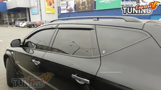 Боковые ветровики дверей Nissan Murano Z50 фото