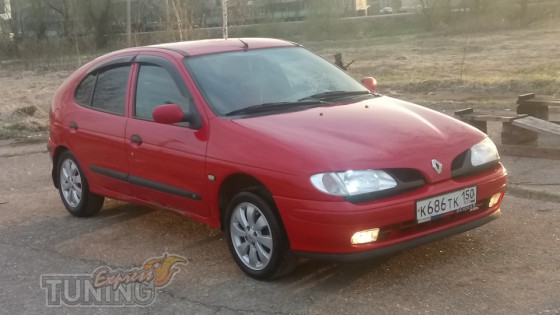 Оригинальные дефлекторы окон Renault Megane 1 5d фото