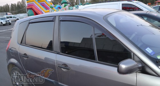 заказать Ветровики Renault Scenic 2 (дефлекторы окон )