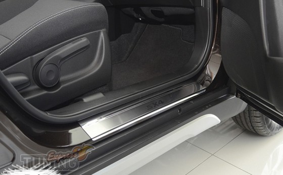 Накладки на пороги Сузуки СХ4 2 (защитные накладки Suzuki SX4 2)
