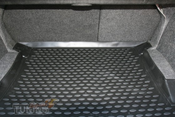 купить коврик багажника Chrysler 300C 1)