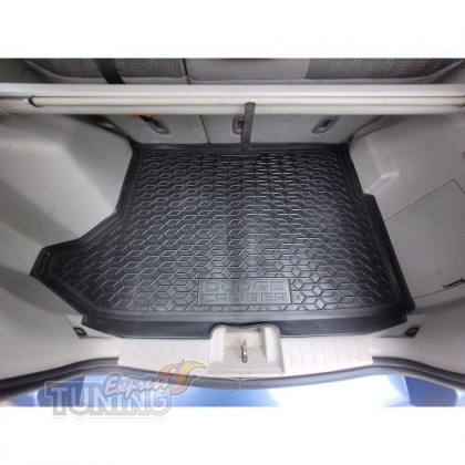 Резиновый коврик в багажник Dodge Caliber фото