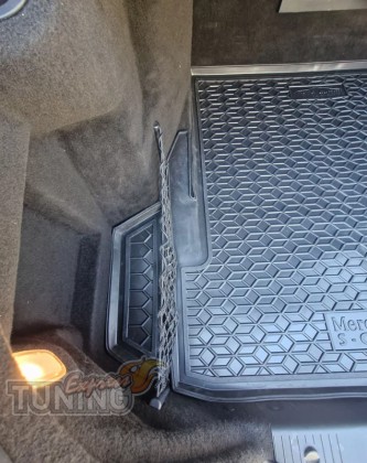 Коврик в багажник Mercedes S W221
