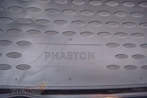 автомобильный коврик для багажника Phaeton