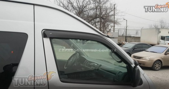 Ветровики Тойота Хайс 