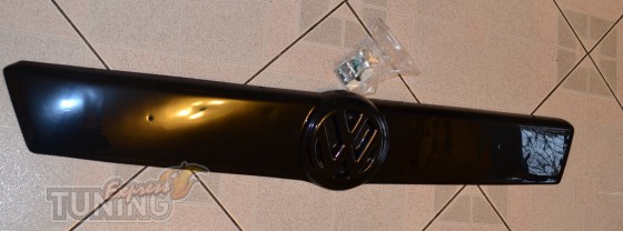 Оригинальная защитная накладка на решетку Volkswagen Transporter