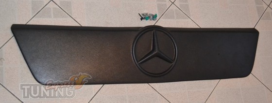 Купить накладку на решетку радиатора Mercedes Sprinter Tdi (зимн