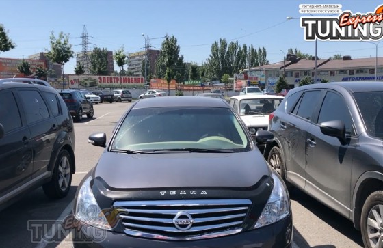 Мухобойка Nissan Teana J32