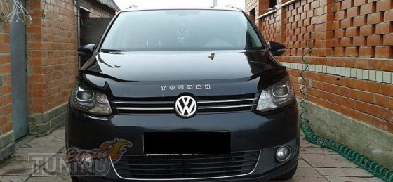 Мухобойка для Volkswagen Touaran 2010-2015 