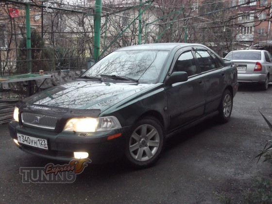 Дефлектор капота Volvo S40 оригинал фото