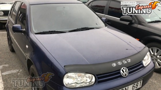 Установка мухобойки на капот VW Golf 4
