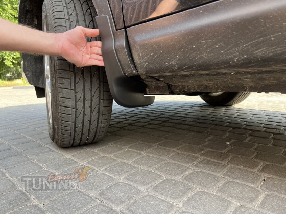 Фирменные брызговики для Nissan Qashqai 2 фото