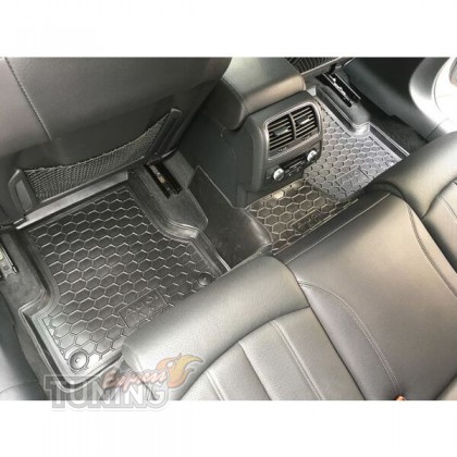 Коврики для Audi A6 C7 с перемычкой